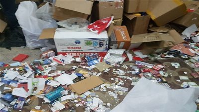 بالصور.. ضبط مليون عبوة من المنشطات الجنسية والمكملات الغذائية 