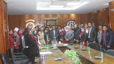 محافظ السويس لبرلمان الشباب والطلائع: المحافظة ستشهد مشروعات عملاقة قريبا