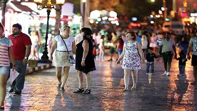 أول خطوات عودة السياحة الروسية لمصر.. تعرف عليها