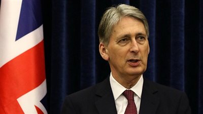 بريكسيت: بريطانيا ستحتفظ بقواعد الاتحاد الأوروبي خلال فترة الخروج