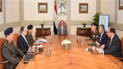 السيسي يتلقي تقريراً حول الحالة الأمنية فى شمال سيناء
