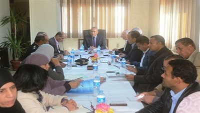 توقيع غرامات على المخالفين  بالسويس وتحويل المقصرين الى جهات التحقيق