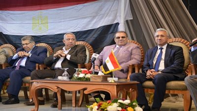 الليلة.. قناة المحور وتغطية خاصة للمؤتمر 