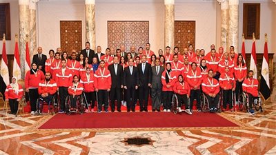 السيسي يكرم الرياضيين الفائزين بميداليات فى البطولات العالمية