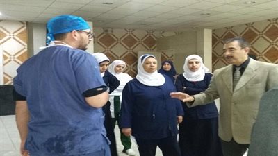 بالصور.. وكيل صحة السويس يفاجىء مستشفى السويس العام