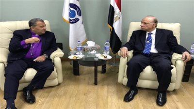 محافظ القاهرة يشارك الطائفة الإنجيلية احتفالات عيد الميلاد المجيد
