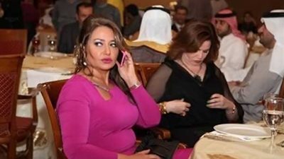 ليلى علوي أم إلهام شاهين.. من ستقف أمام الزعيم في رمضان؟