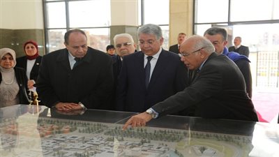 زيارة لجنة التعليم والبحث العلمى بمجلس النواب للجامعة المصرية اليابانية