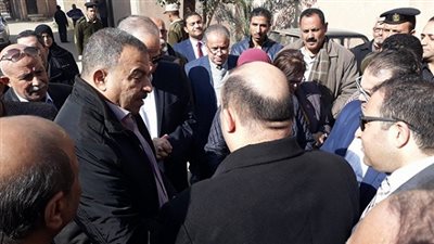 لجنة الصحة بالبرلمان تتفقد مستشفي القناطر