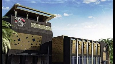 الفين مشجع لتجربة عودة الجمهور للمباريات