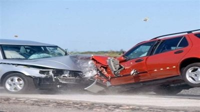 الصحة: إصابة 12 مواطنا في تصادم سيارتين أمام العاصمة الجديدة