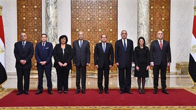السيسي يشهد أداء الوزراء ونواب الوزراء الجدد لليمين الدستورية