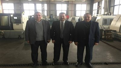 عبد الغفار يمد جسور التعاون بين طلاب الجامعات والباحثين والمؤسسات الصناعية