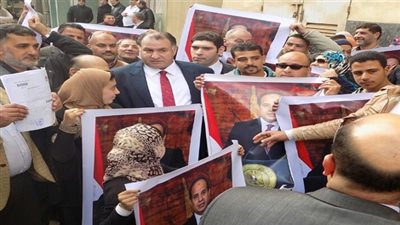 السيسي يكتسح مرشحين الرئاسة في توكيلات الغربيه على شاشة المحور 