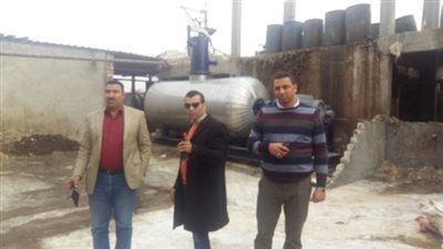 محافظة القليوبية تشن حملة علي المصانع المخالفة بالخانكة