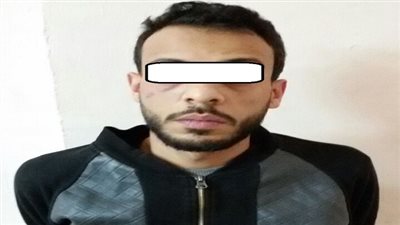 القبض على عاطل أثناء سرقة هاتف محمول بالاكراه بالنزهة