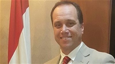 تنشيط السياحة تستضيف أطول وأقصر رجل وامرأة في العالم