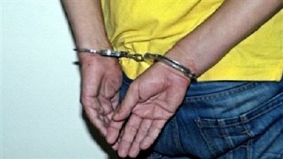 سقوط طالب بحوزته عملات نقدية مزورة في حلوان