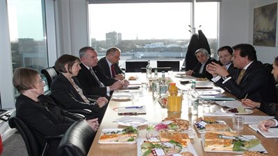 وزير التعليم العالى يبحث آليات التعاون بين مصر وبريطانيا فى المجالات العلمية والتعليمية 