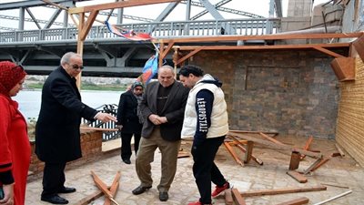 بالصور.. محافظ القليوبية يتفقد النوادى المقامة على نهر النيل