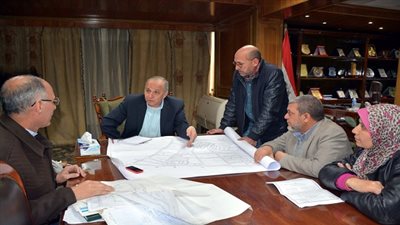 محافظ القليوبية: لجنة فنية وهندسية لدراسة  تطوير شارع الرياح التوفيقي ببنها