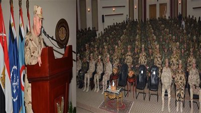 الفريق محمد فريد يلتقى بمقاتلى الوحدات الخاصة من الصاعقة والمظلات