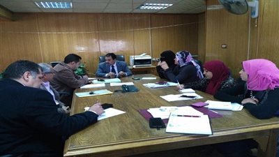 وكيل صحة السويس يعقد اجتماعا لتجهيز المحافظة لتطبيق نظام التأمين الصحى