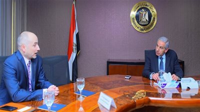 قابيل: انشاء أول مجمع لانتاج ألبان الأطفال بالعاشر من رمضان باستثمار بولندى 600 مليون جنيه