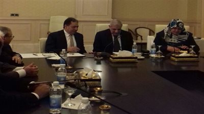 وزير الصحة يلتقى نظيرته العراقية لبحث سبل التعاون فى مجالى المستشفيات والدواء بين البلدين