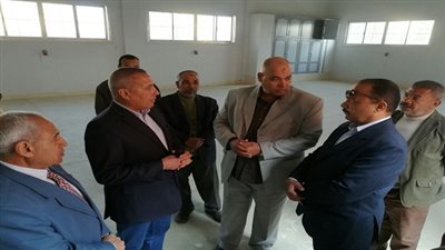 بالصور.. محافظ السويس يتفقد النادي الاجتماعي والاسرة والطفولة 