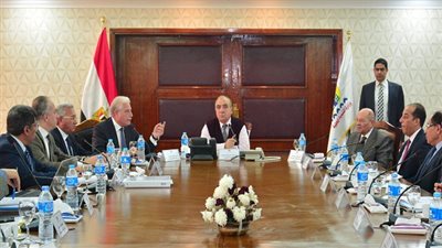 وزير التنمية المحلية يستقبل محافظ جنوب سيناء