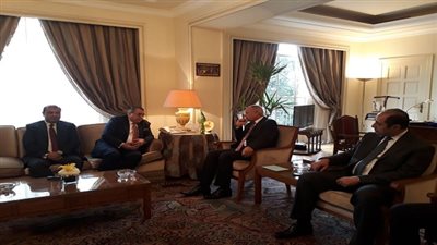 خالد حنفي: إنشاء غرفة عربية هندية لربط الاقتصاد العربي بالعالم لفتح افاق للاستثمار المتبادل 