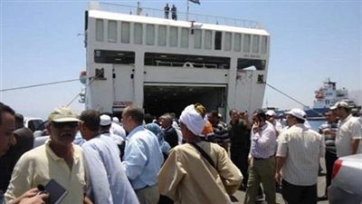 وصول 6500 طن بوتاجاز  و1034 راكب لمينائى السويس وسفاجا