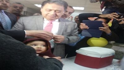 الصحة: إطلاق الحملة القومية ضد مرض شلل الأطفال 