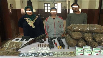 ضبط تشكيلاً عصابياً تخصص فى الإتجار بالمواد المخدرة