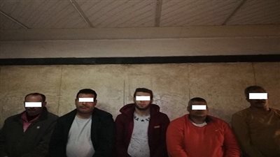 ضبط عناصر تشكيل عصابى تخصص فى إرتكاب جرائم تتبع وسرقة رواد البنوك 