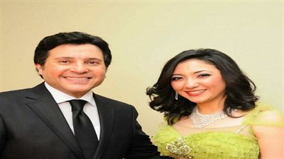 اية عبد الله تهنىء نجوم الفن هانى شاكر وسميرة سعيد وحلمى بكر بعيد الحب 