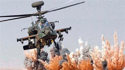 القوات الجوية تحبط محاولة لاختراق الحدود الغربية وتدمر 10 سيارات دفع رباعي محملة بالذخائر والاسلحة