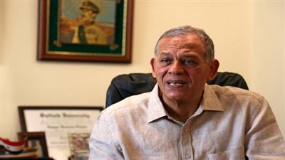 السادات يدعو إلى فتح المنابر الإعلامية أمام السياسيين والمفكرين