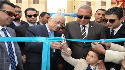 شوقى خلال زيارته للسويس يؤكد على أن العام الدراسي القادم سيشهد طفرة نوعية هائلة