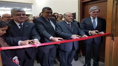 نائب وزير التعليم العالي والبحث العلمي يشهد حفل الإعلان عن منح سيمنس الألمانية