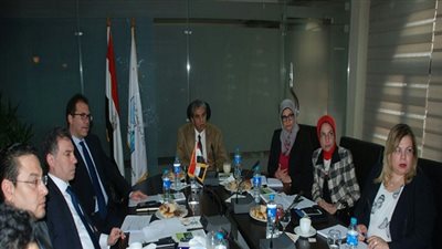 برئاسة وزير البيئة مناقشة النموذج المالي والاقتصادى للمنظومة الجديدة للمخلفات   