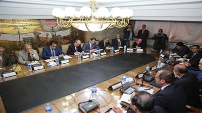 وزير التعليم العالى يبحث مع وزير التعليم الليبي تعزيز التعاون بين البلدين 