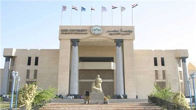 اليوم.. طارق علام وعمرو الليثى فى حملة التبرع بالدم بكلية الاعلام جامعة مصر للعلوم والتكنولوجيا