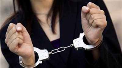 القبض على صاحبة محل ملابس لإتهامها بالنصب علي المواطنين بالخانكة
