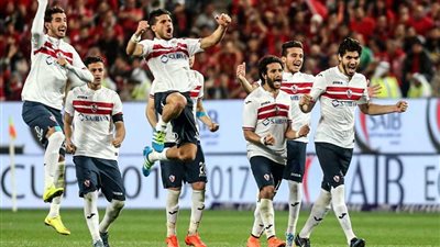 نجم الزمالك يرحب بالإنضمام للأهلي.. هل يستطع الإنتقال؟