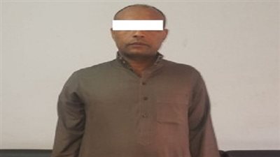 ضبط قضيتى تجميع مدخرات المصريين العاملين بالخارج