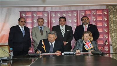 عبد الغفار: مصر حريصة على دعم علاقات التعاون الثقافي والعلمي مـع بريطانيا