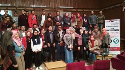 المشاركة السياسية ومسئولية القرار ندوة بمركز النيل ببنها