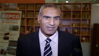 شركة صرف صحى القاهرة توفر منافذ متحركة لبيع السلع الغذائية لعامليها بأسعار مخفضة